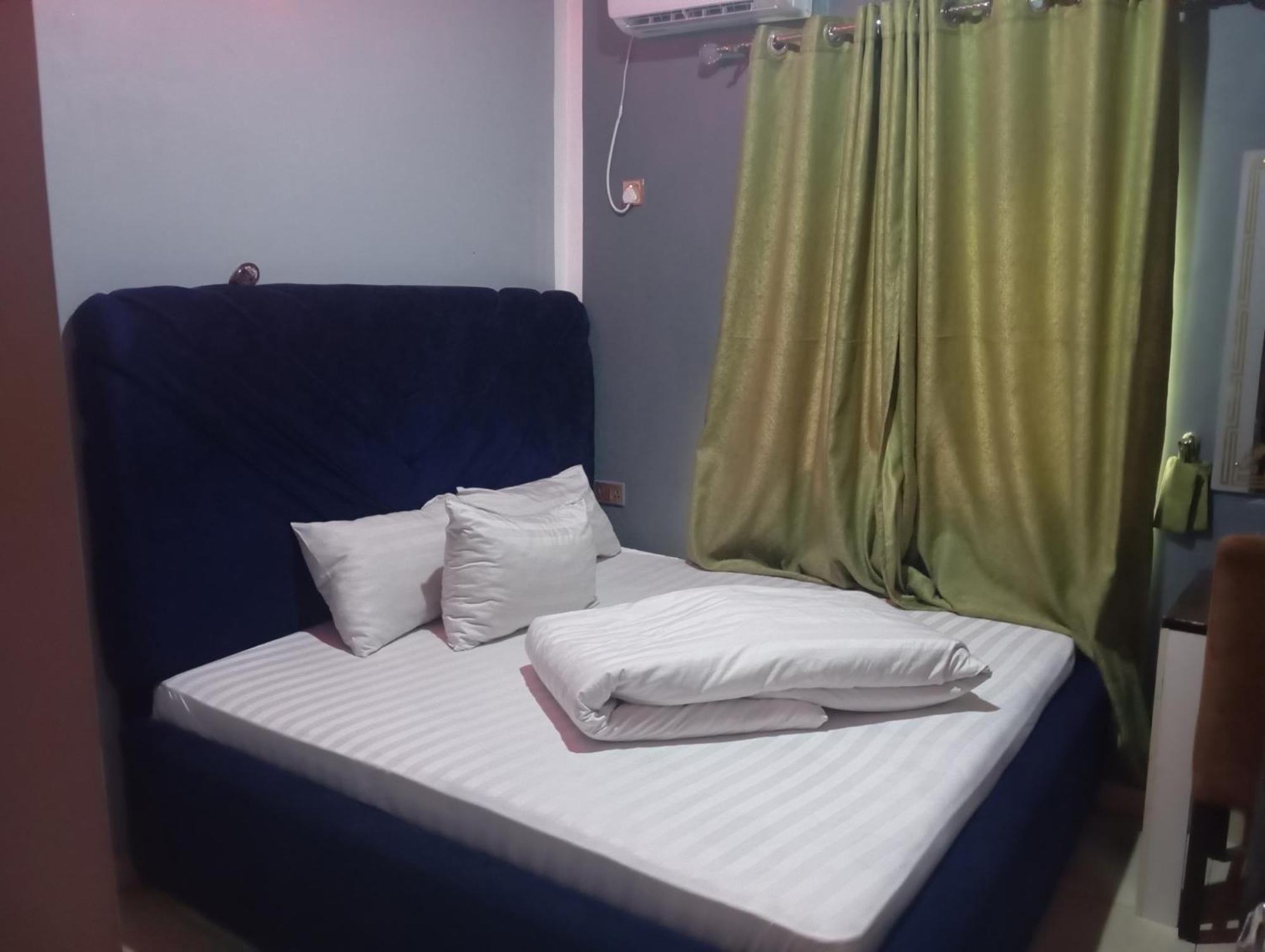 Charles Groove Hotel & Suit Port Harcourt Esterno foto